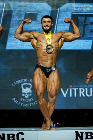 CLASSIC PHYSIQUE НОВИЧКИ